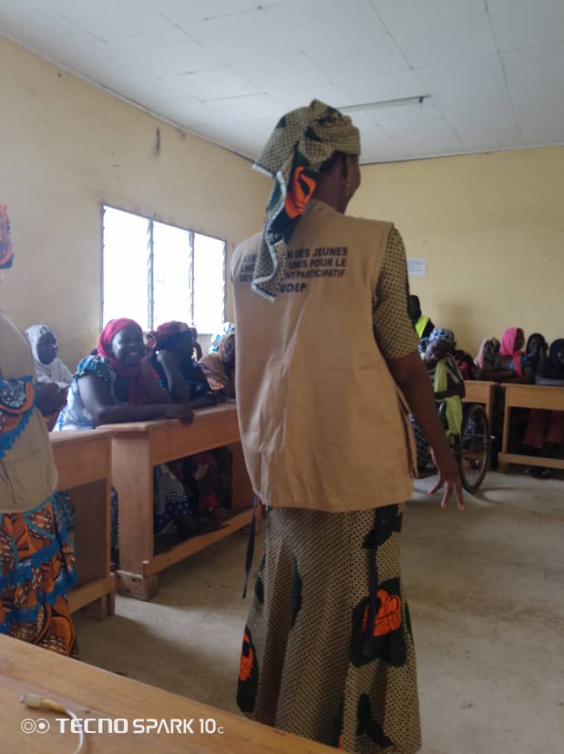 Organisation de la réunion communautaire pour l’identification des besoins des au centre d’éducation et d’animation communautaire de Meskine (CEAC) avec 51 femmes et jeunes - Photo 2