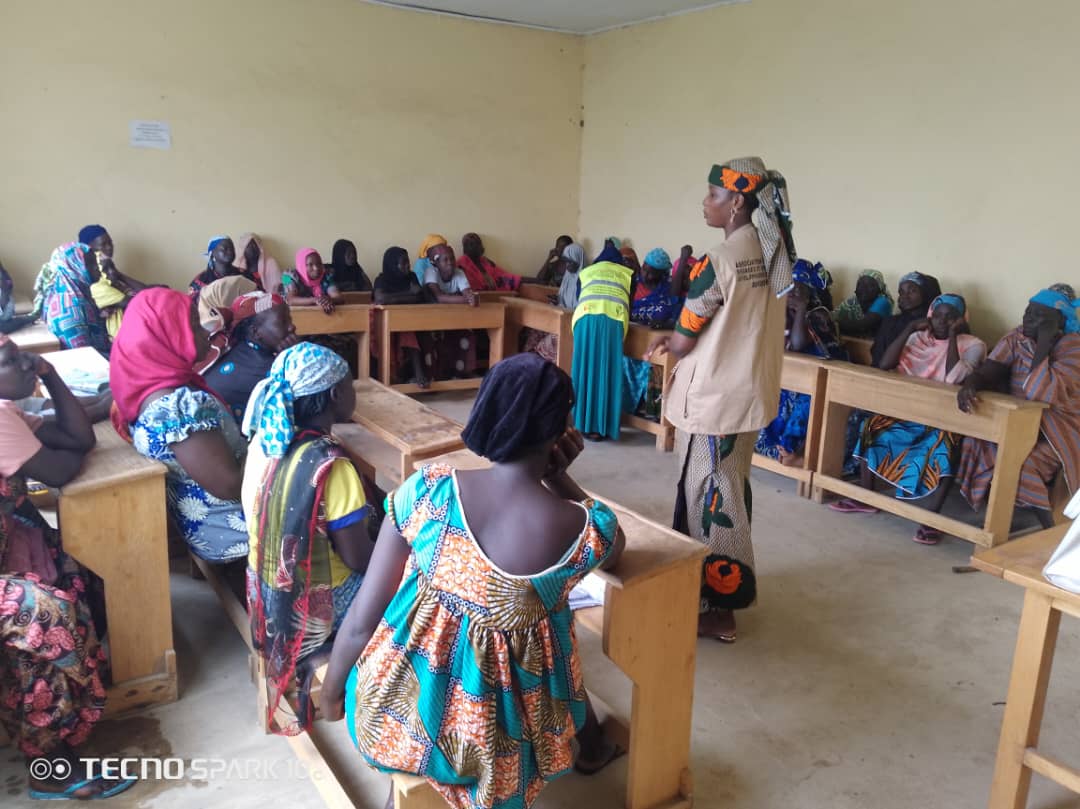 Organisation de la réunion communautaire pour l’identification des besoins des au centre d’éducation et d’animation communautaire de Meskine (CEAC) avec 51 femmes et jeunes - Photo 5