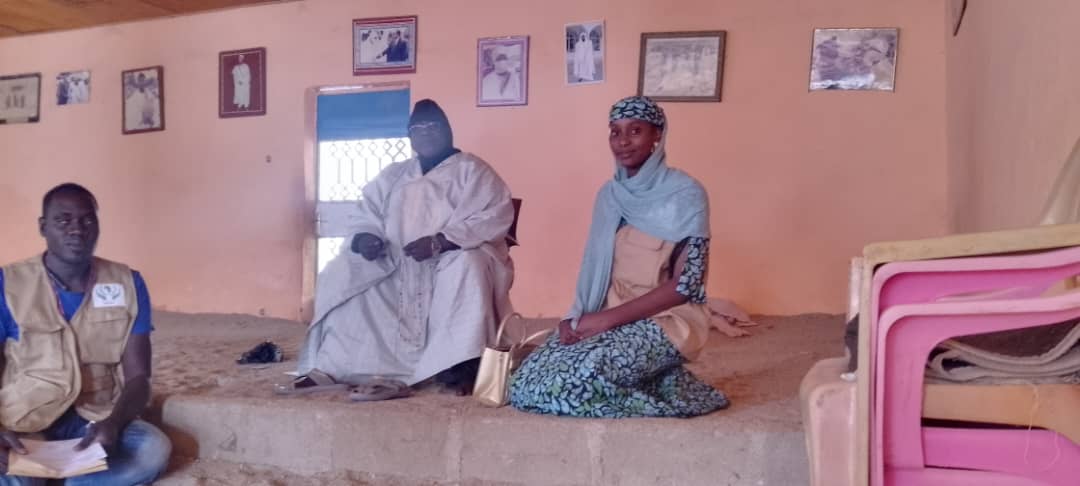 Activité de la descente d’information aux autorités et à la communauté dans le cadre du projet «  Alphabétisation et autonomisation de 30 jeunes femmes de Meskine - Photo 1